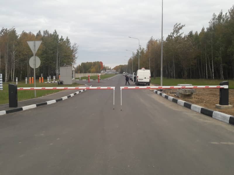 Шлагбаум DoorHan в Бийске с установкой