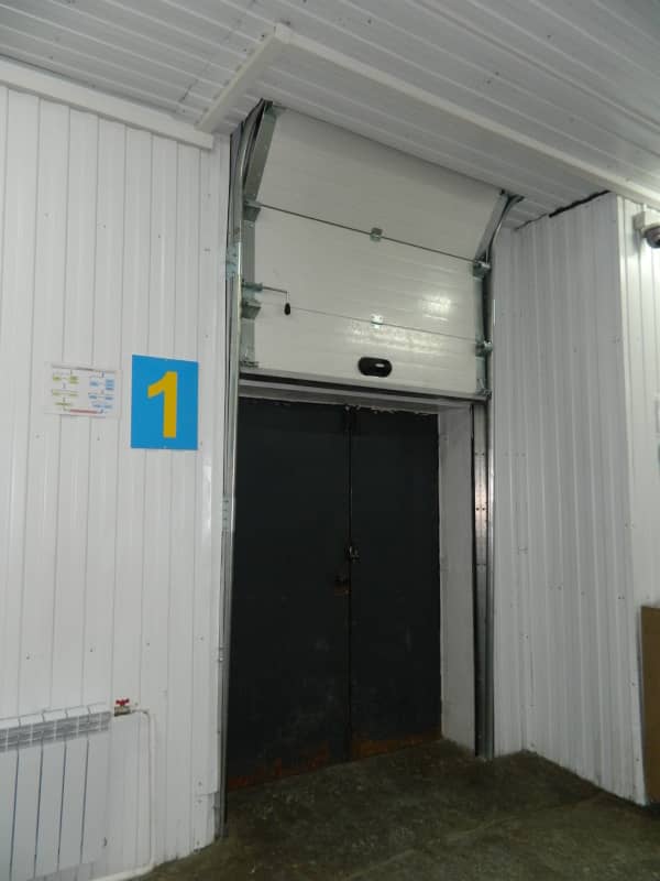 Промышленные ворота DoorHan в Бийске с установкой
